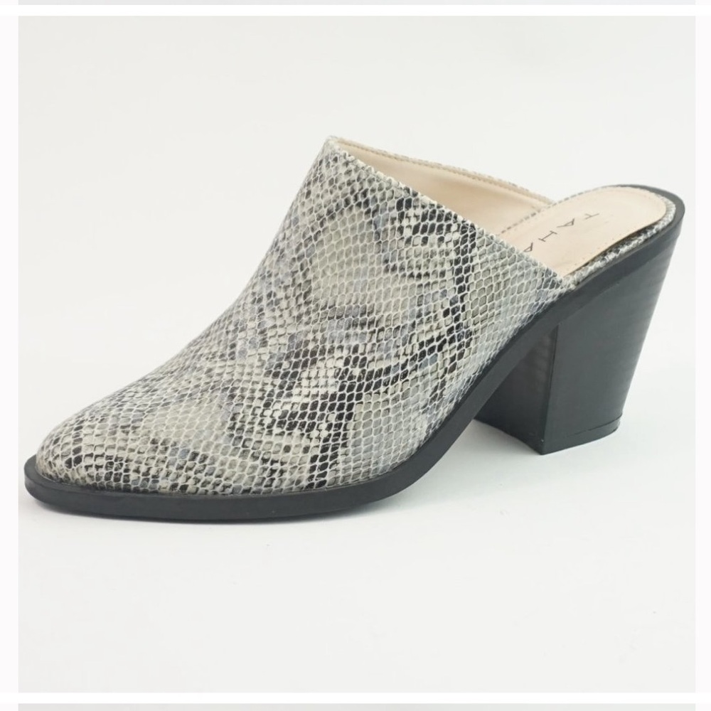TAHARI WYNDA Slip On Mules Faux Snake Skin - Size 7